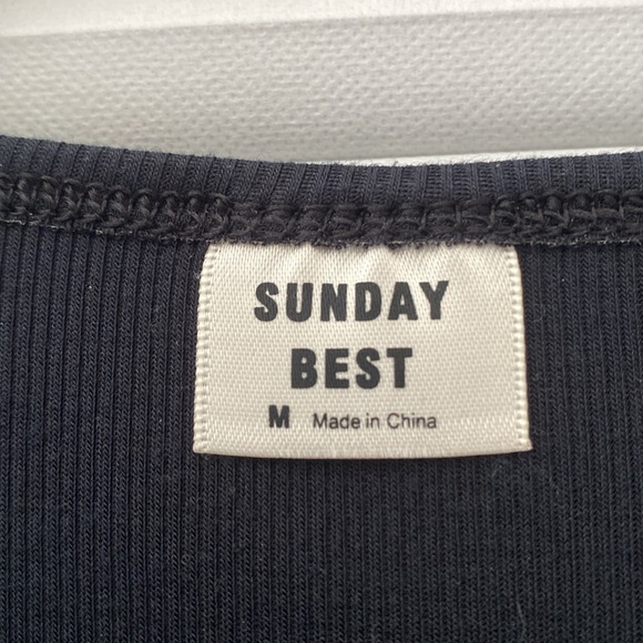 Aritzia Sunday Best cropped ribbed black long sleeve- size medium, worn once - Picture 2 of 5